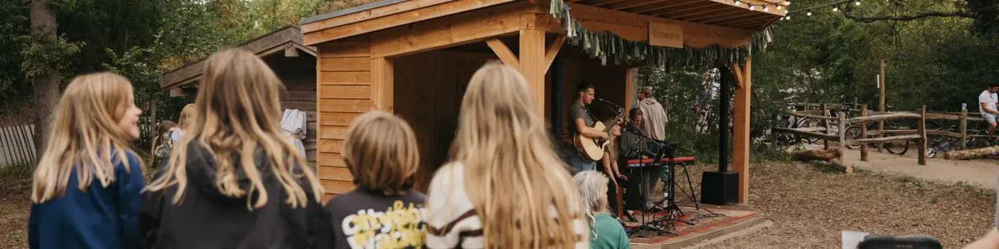 Geversdeuntje muziek podium kids